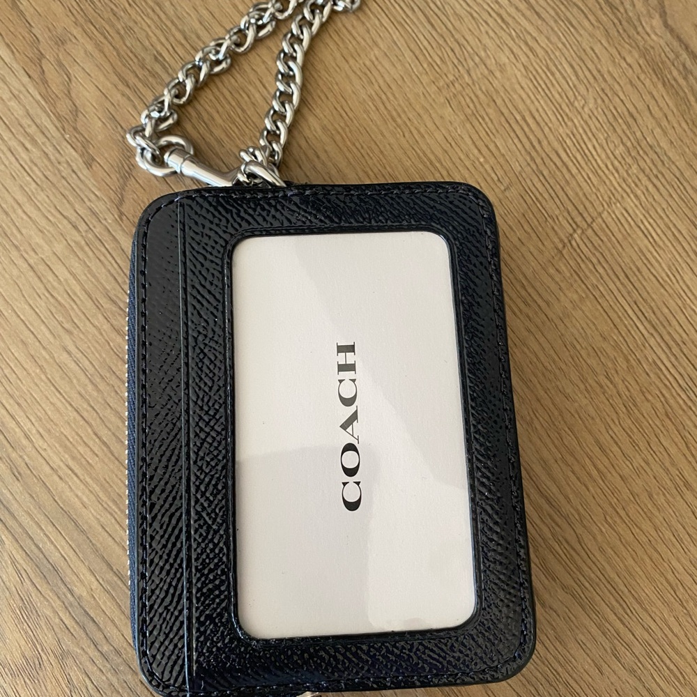 COACH NAVY BLUE PATENT LEATHER ZIP CARD CASE - Picture 2 of 5